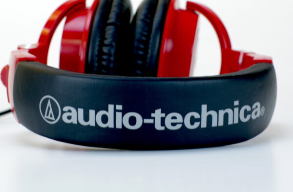 audiotechnicaath-m502-1.jpg