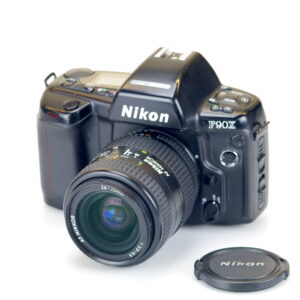 Nikon F90X + Nikkor AF 28-70mm used