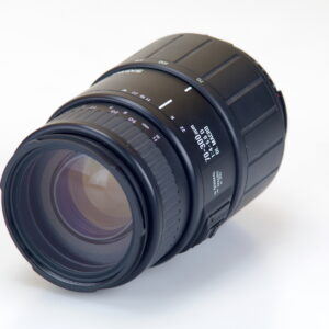 Sigma 70-300 1:4-5.6D DL MACRO used F mount