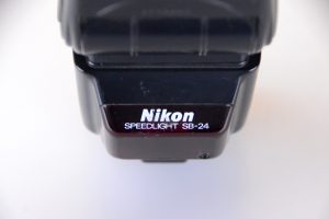 Nikon SB-24 used - Image 2
