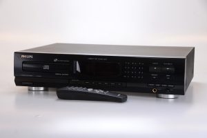 Philips CD751