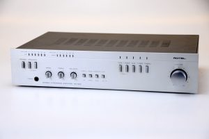 Rotel RA-500 used