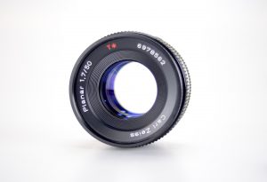 Carl Zeiss Planar 1,7/50 mout Contax used