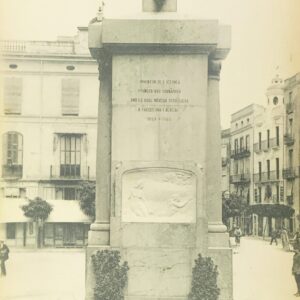 Postal 53 Figueras Monumento a Monturiol