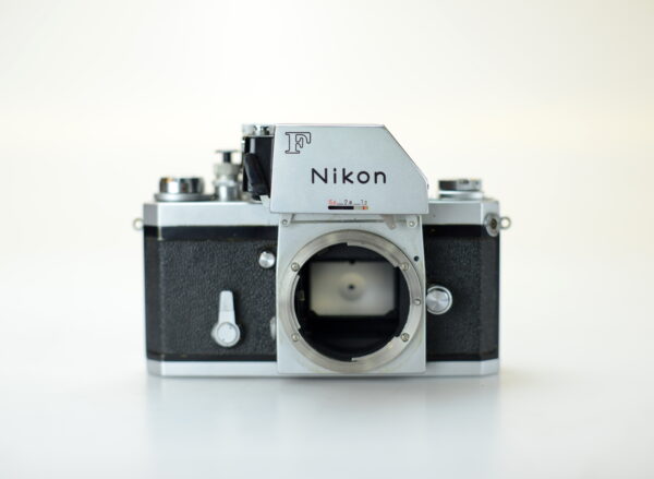 nikonf02