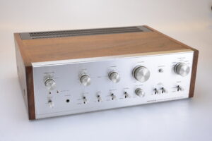 Amplificado Pioneer SA-7100