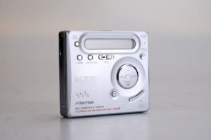 Sony MZ-G755