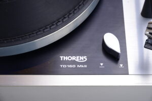 Thorens TD 160 MKII + Shure V15 Type III used - Image 3