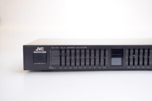 JVC SEA-33 Graphic Equalizer - Image 2
