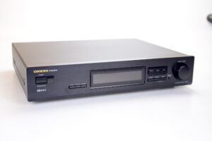 Onkyo T-4711