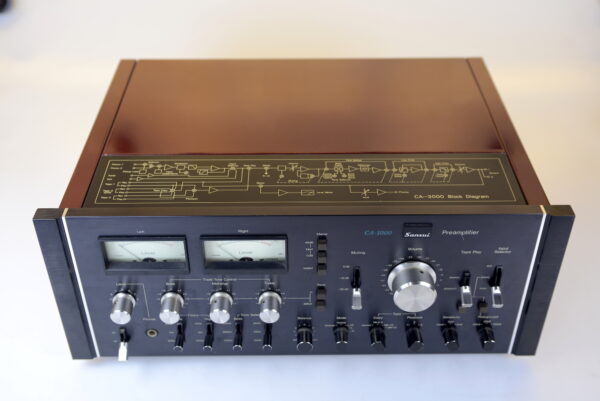 sansui30002-1.jpg