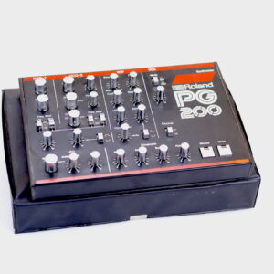 Roland PG-200 Synthesizer Programmer Used