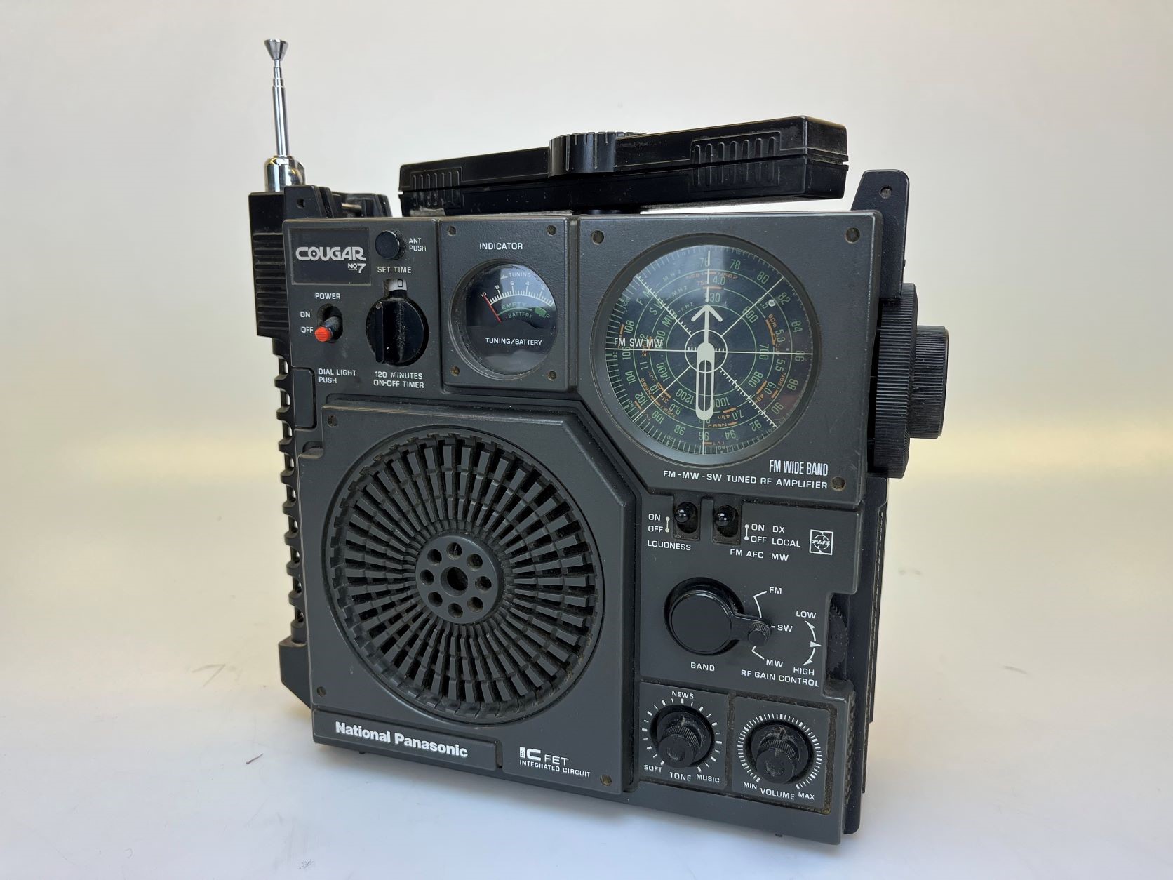 ナショナル COUGAR RF-888 - ラジオ