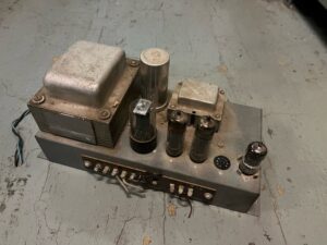Amplificador Hammond a Válvulas