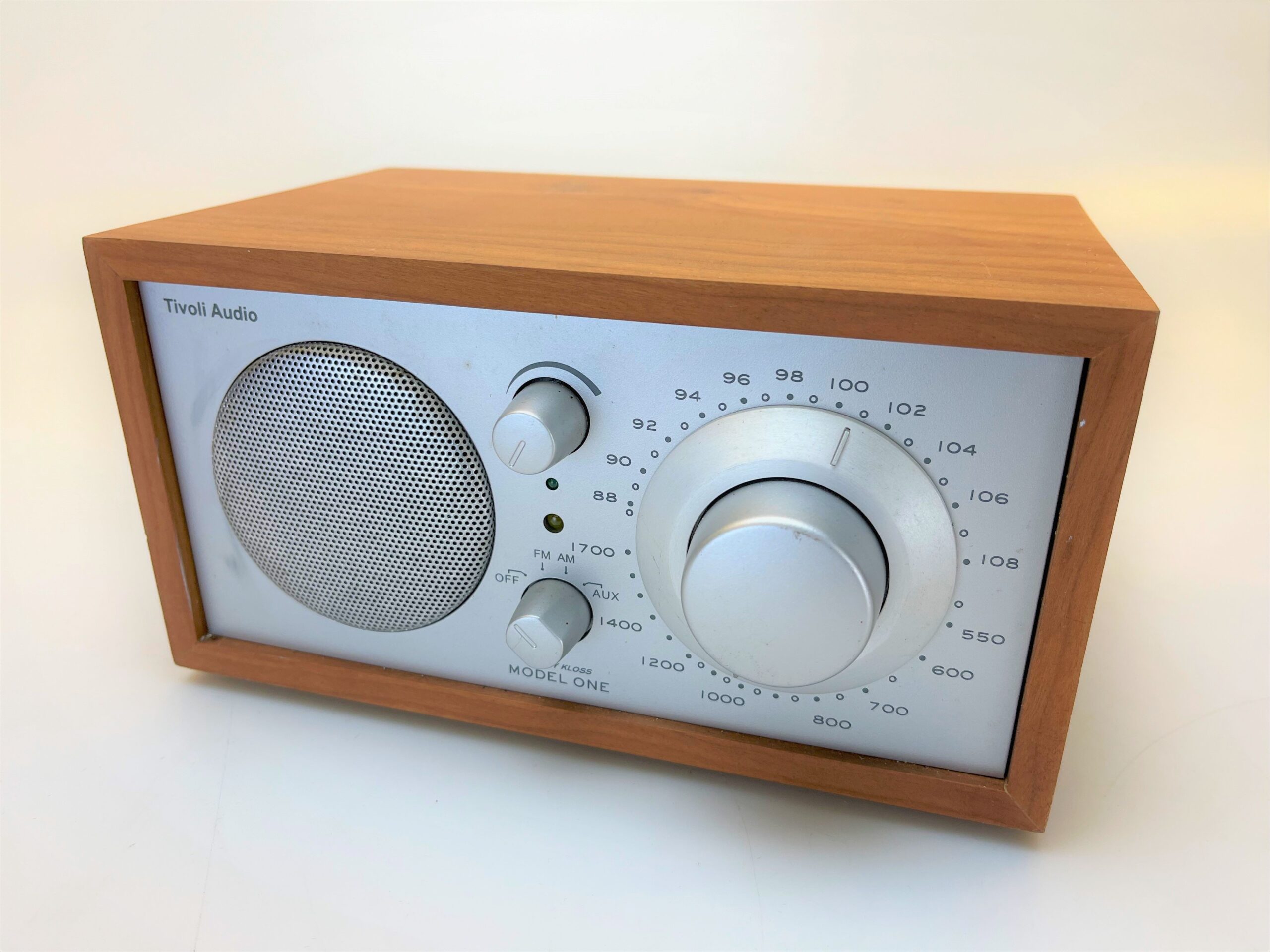 tivoli audio model one