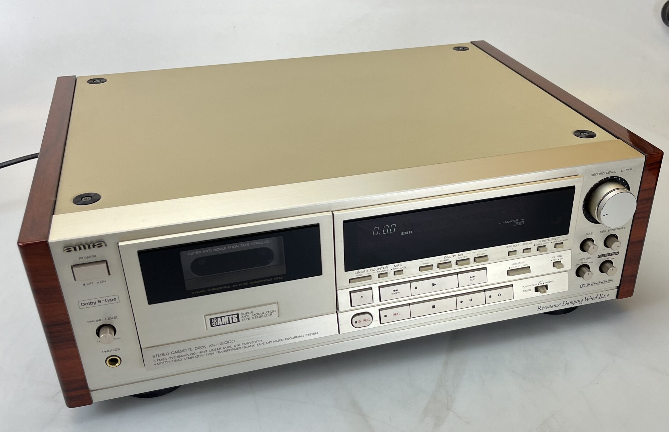 Aiwa XK-S9000