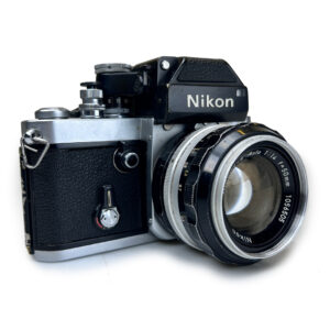 NIKON F2+NIKKOR-S 1:14 50mm.