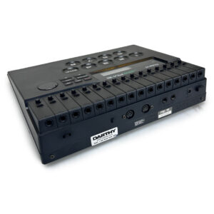 ROLAND PM-16