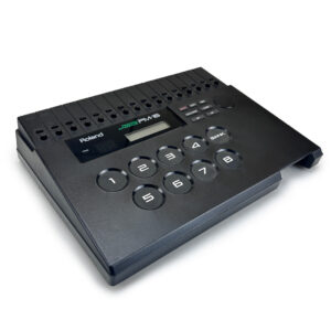 ROLAND PM-16